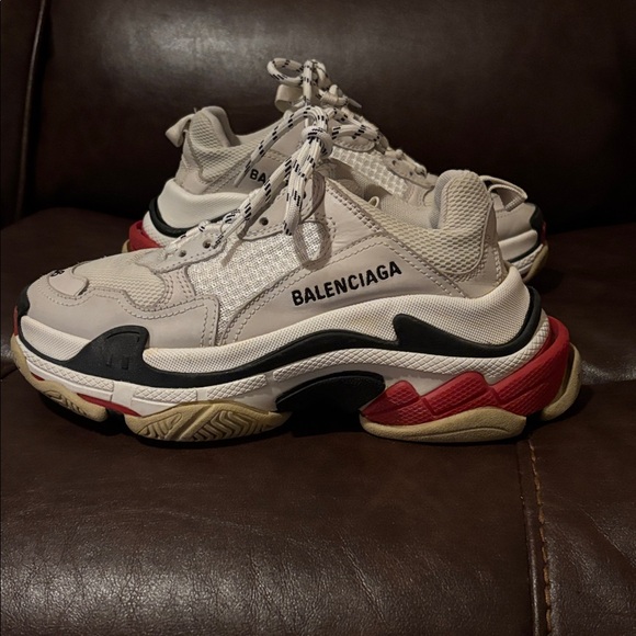 Balenciaga Sneakers in Cream Black and Red